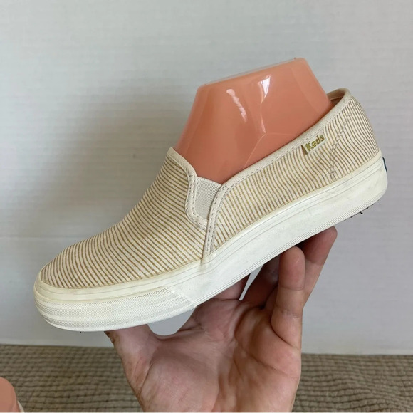 Keds Slip On Shoes size 7.0 - Picture 4 of 14